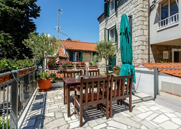 Luxury Apartament Laz